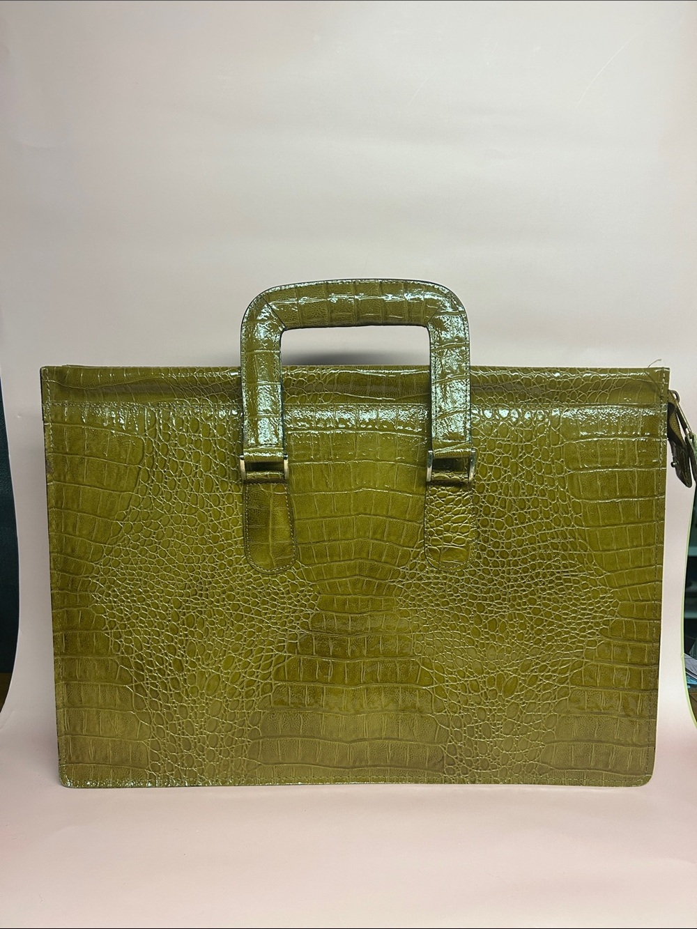 Vintage LaBella Olive Green Croc-Embossed Women’s Tote